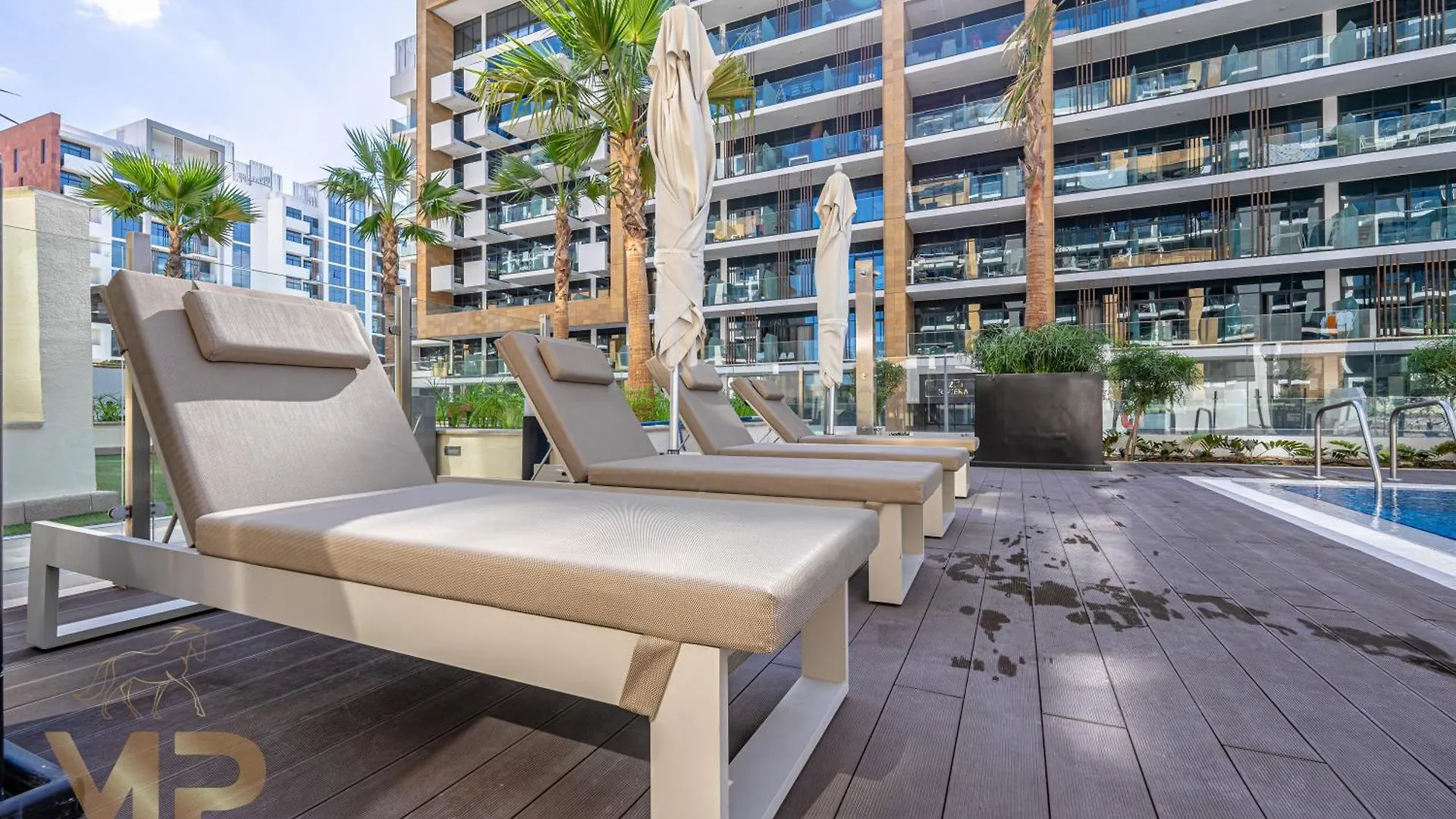 Marcopolo - Chic Studio Huge Balcony & Top-Notch Amenities دبي شقة
