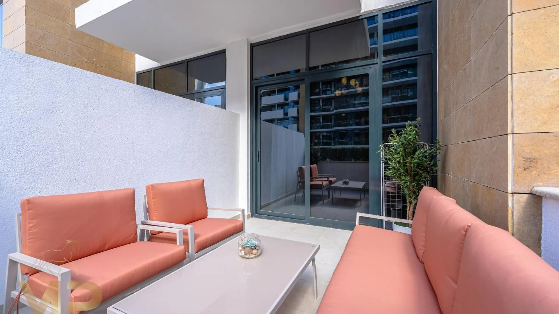 شقة Marcopolo - Chic Studio Huge Balcony & Top-Notch Amenities دبي