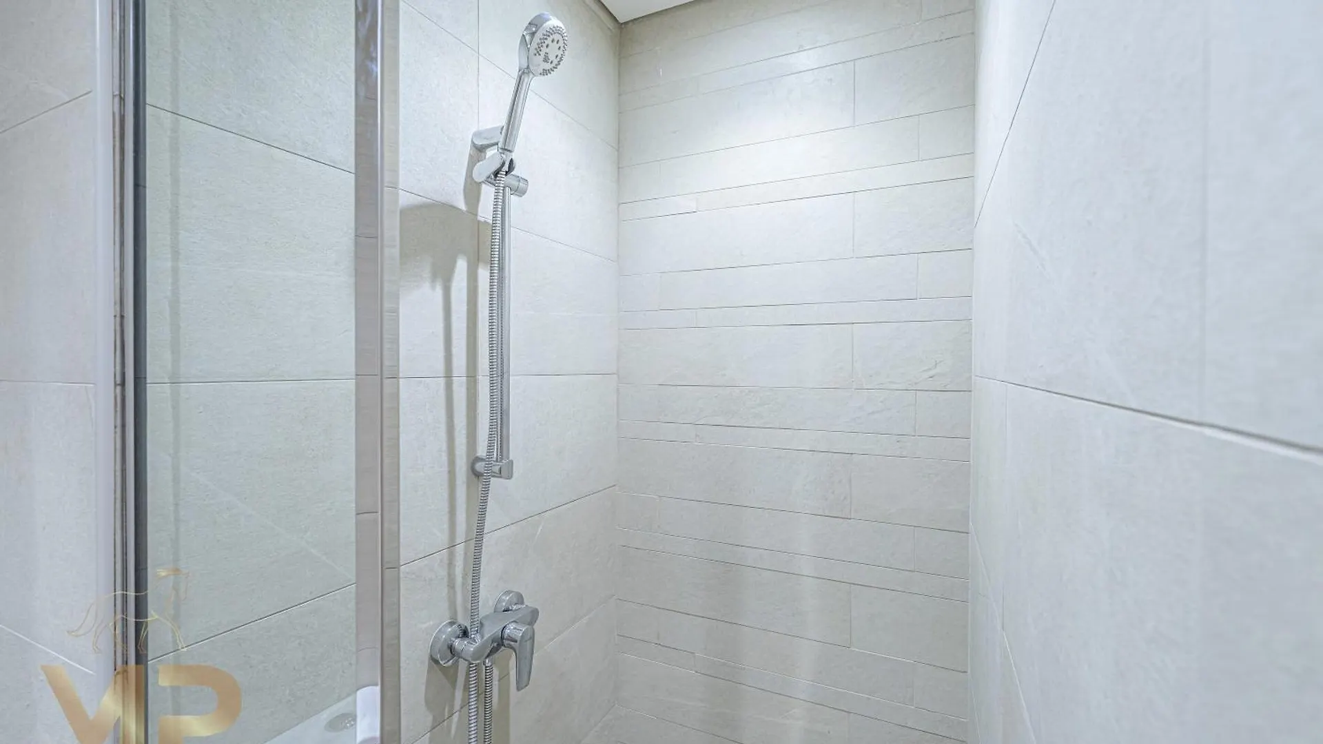 Marcopolo - Chic Studio Huge Balcony & Top-Notch Amenities دبي شقة
